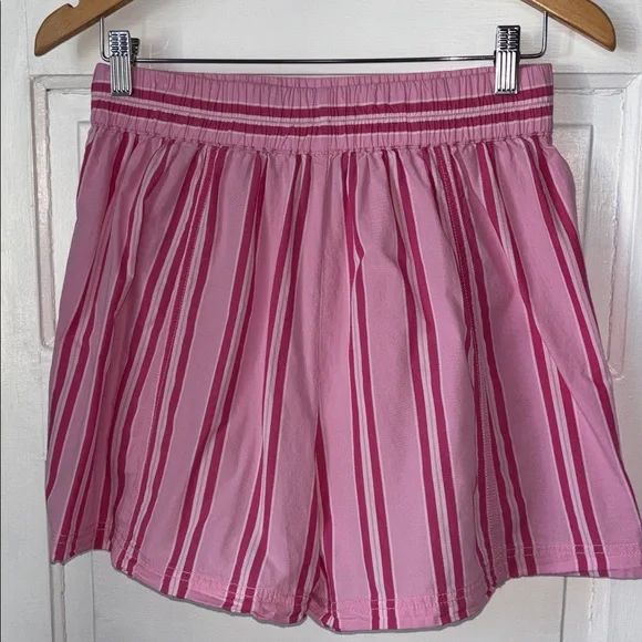 FREE PEOPLE GET FREE PULL ON STRIPED SHORTS - Picture 4 of 9